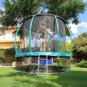 טרמפולינה לחצר 3 חישוקים